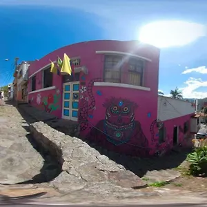  Hostel Encuentro